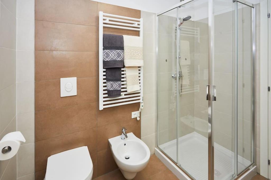 Center Aviano Comfort Suite Free Parking Wifi Esterno foto